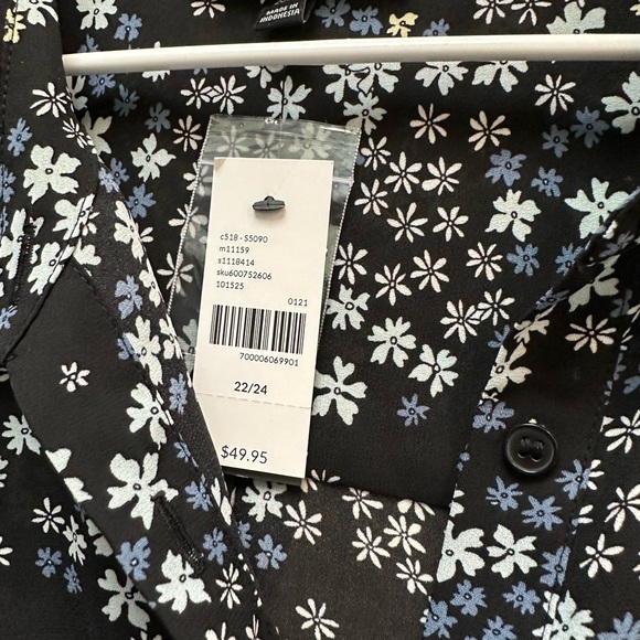 Lane Bryant blouse, size 22/24 - Picture 3 of 5